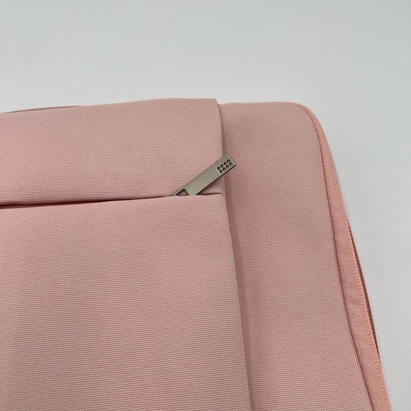 Lacdo Laptop Case in Baby Pink Zipper and Hidden Pouches with Open Pocket NWT - Picture 5 of 8